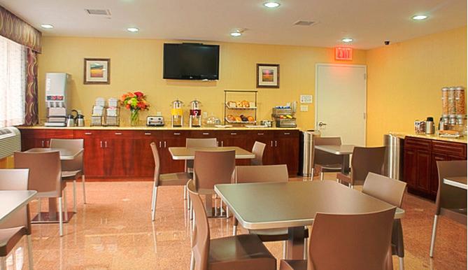 ניו יורק Best Western Plus Arena Hotel מראה חיצוני תמונה